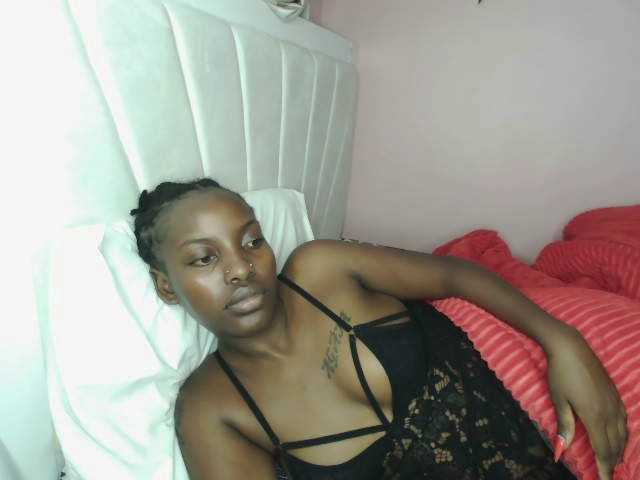 Abbylay's BongaCams show and profile