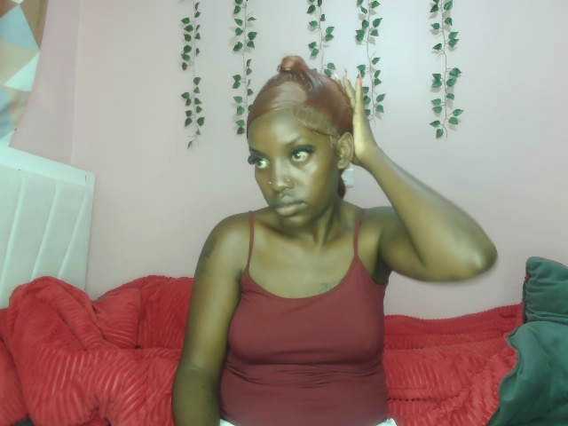 Abbylay's BongaCams show and profile