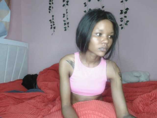 Abbylay's BongaCams show and profile