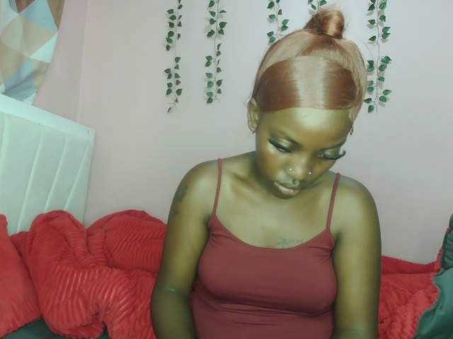 Abbylay's BongaCams show and profile