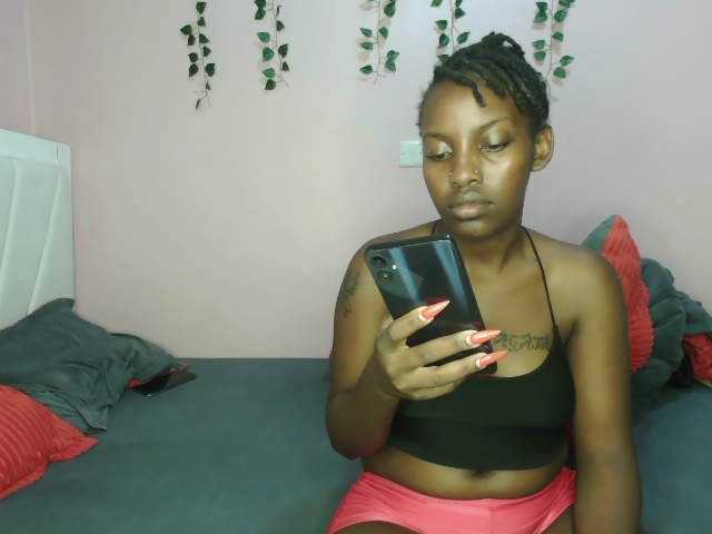 Abbylay's BongaCams show and profile
