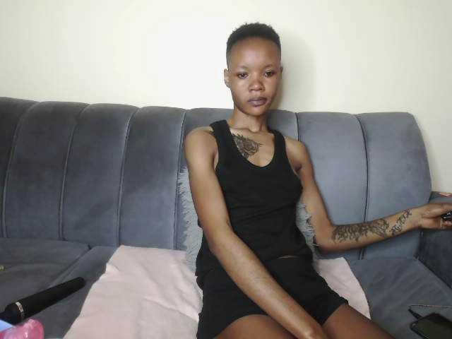 Abbylay's BongaCams show and profile