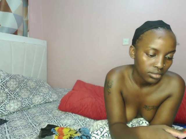 Abbylay's BongaCams show and profile