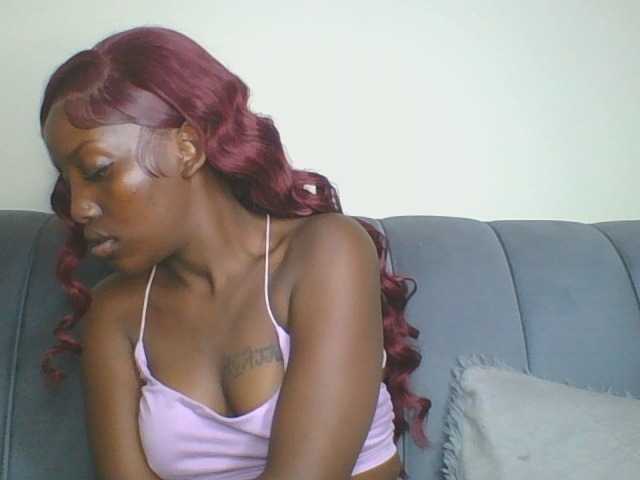 Abbylay's BongaCams show and profile