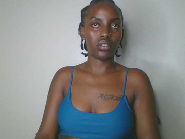 Abbylay's BongaCams show and profile