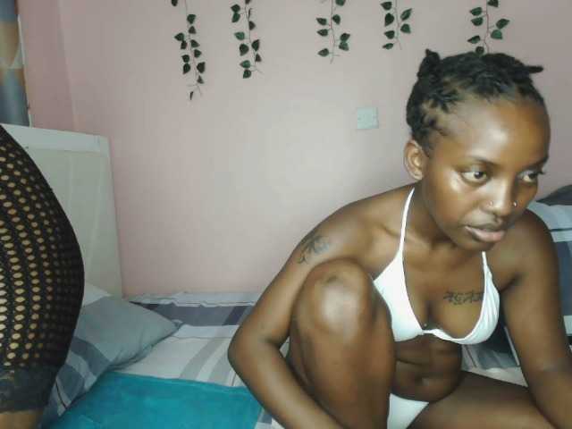 Abbylay's BongaCams show and profile