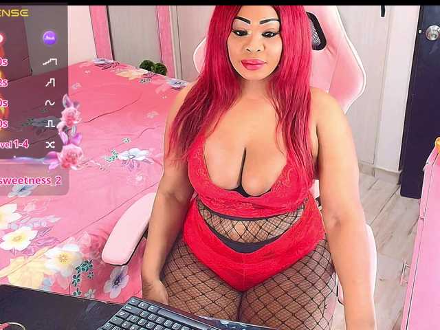 kimberlybellu's BongaCams show and profile