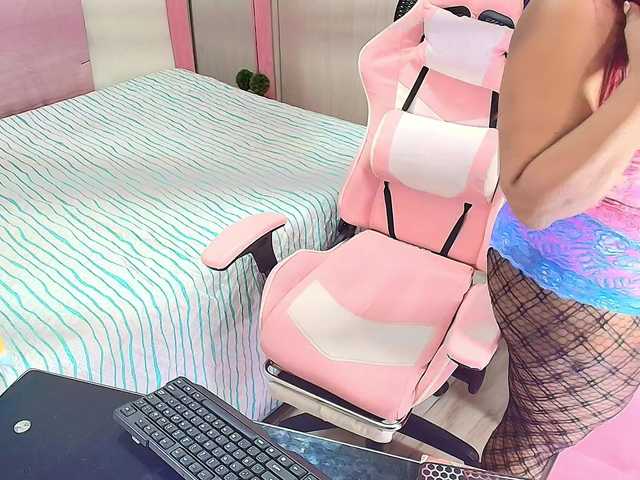kimberlybellu's BongaCams show and profile