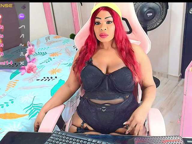 kimberlybellu's BongaCams show and profile