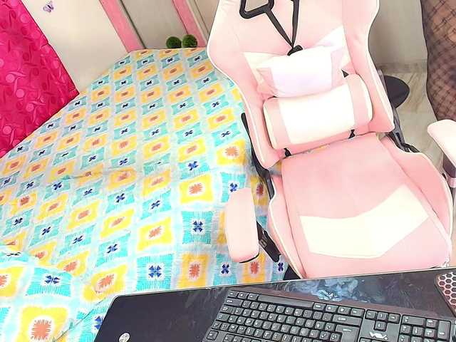 kimberlybellu's BongaCams show and profile