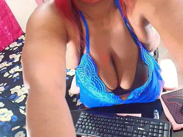 kimberlybellu's BongaCams show and profile