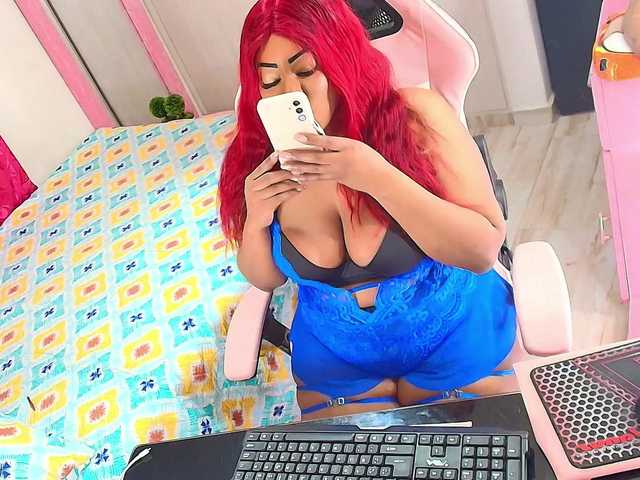 kimberlybellu's BongaCams show and profile