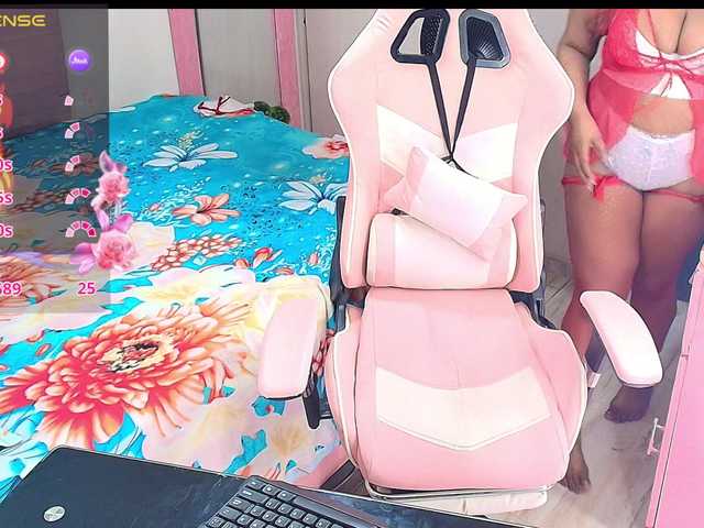 kimberlybellu's BongaCams show and profile