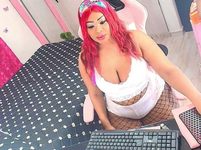 kimberlybellu's BongaCams show and profile