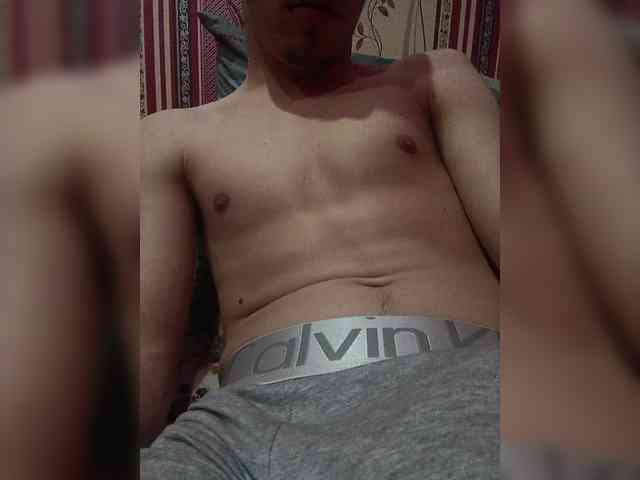 Tvoiboi2005 Live Webcam on BongaCams