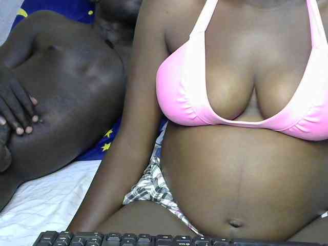 Kenyanhoty webcam