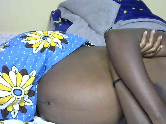 Kenyanhoty webcam