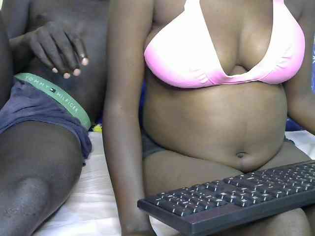 Kenyanhoty webcam