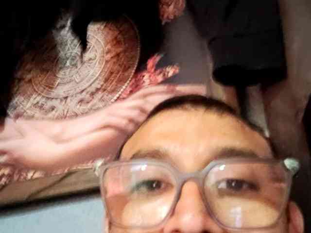 Mrdick78781