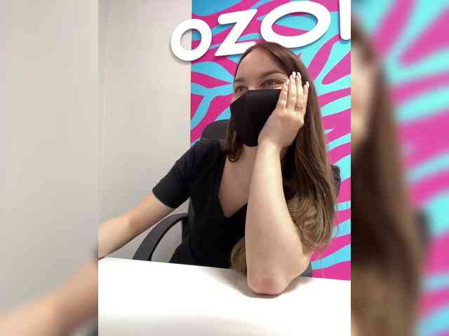 SweetD0lly webcam