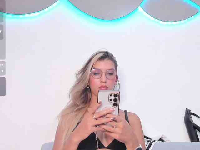 Barbie-dolly webcam