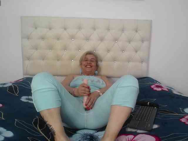 Adela-sheinbaum webcam