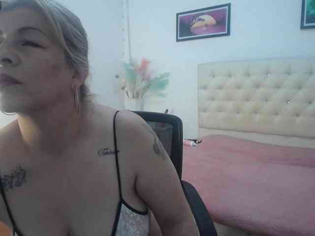 Adela-sheinbaum webcam
