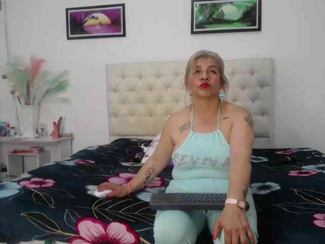 Adela-sheinbaum webcam