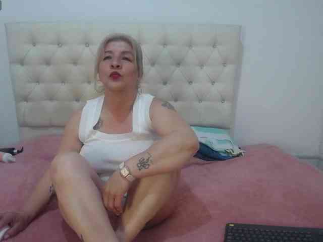 Adela-sheinbaum webcam