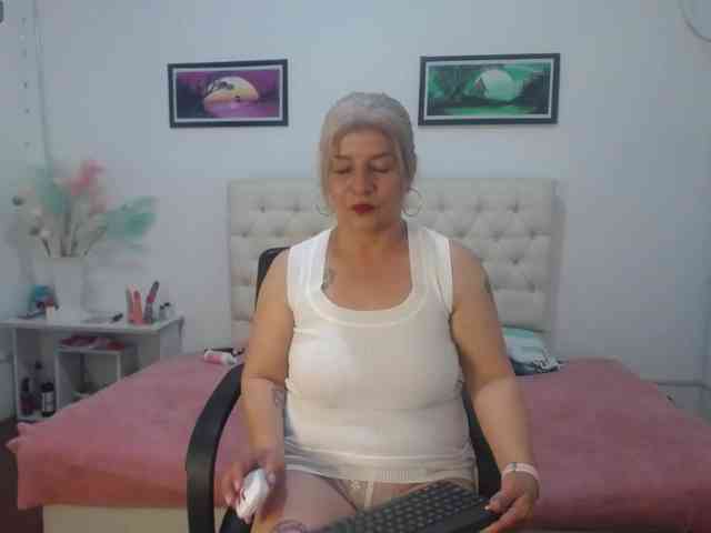 Adela-sheinbaum webcam
