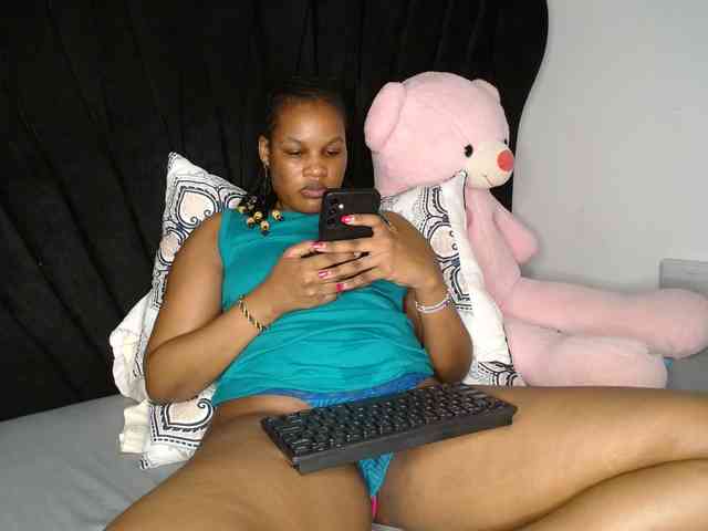 Cadercey254 webcam