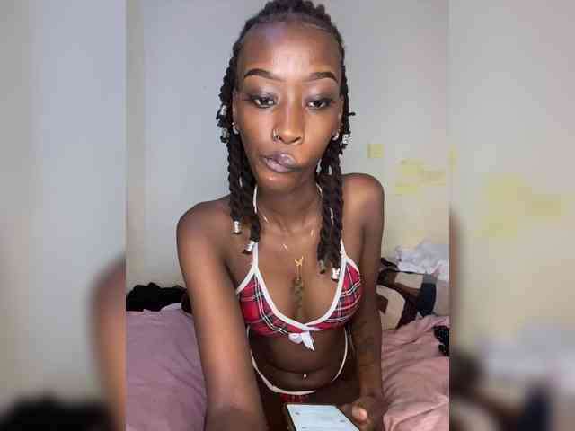 Lexxie1-1