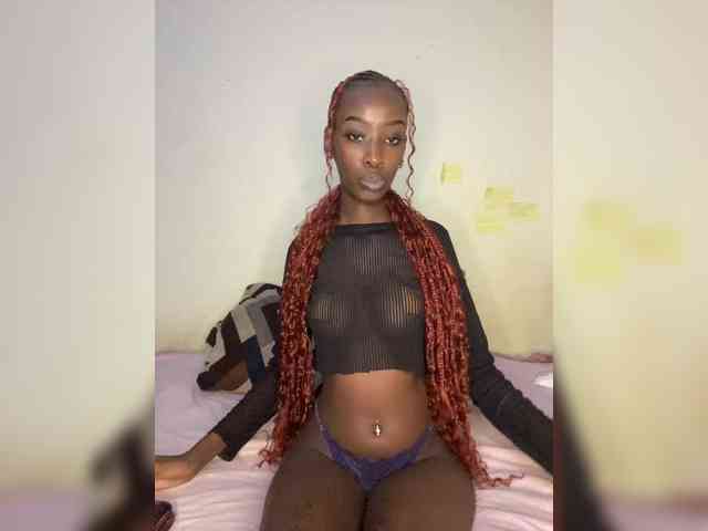 Lexxie1-1 webcam