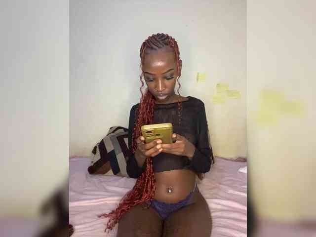Lexxie1-1 webcam