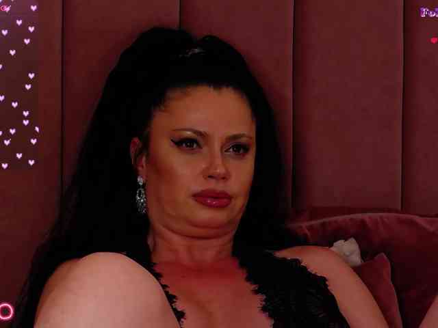 TessDiamonds webcam
