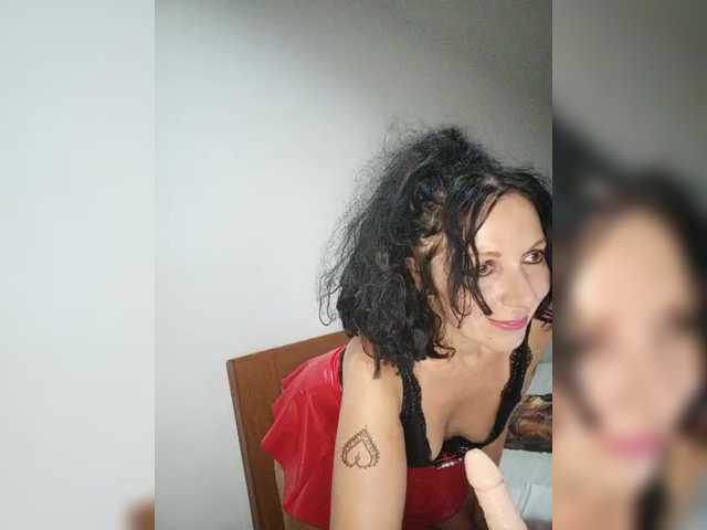 NatalinaJazzy's BongaCams show and profile