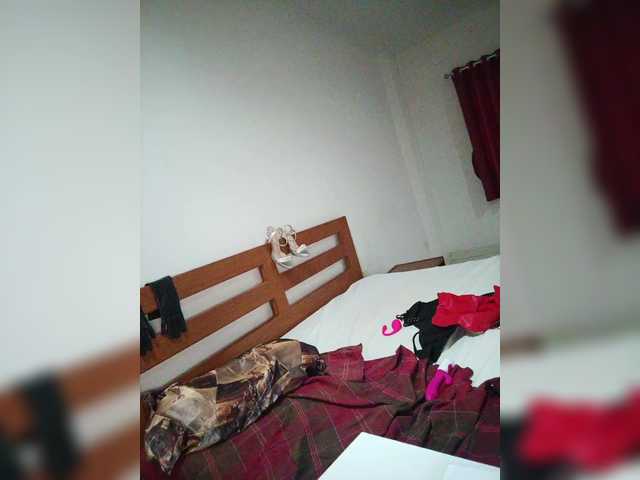 NatalinaJazzy's BongaCams show and profile