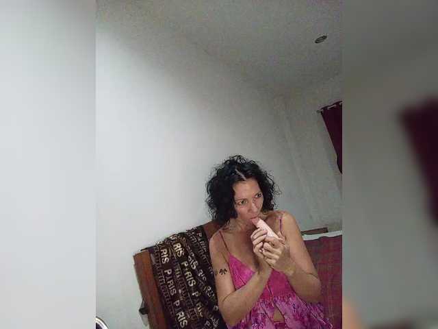 NatalinaJazzy's BongaCams show and profile