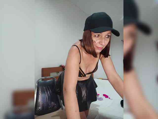 NatalinaJazzy webcam