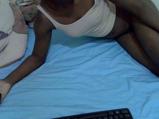 sexyass20 webcam