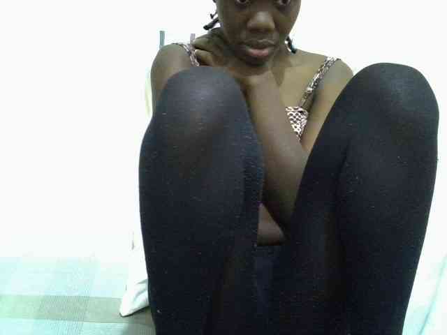 sexyass20 webcam