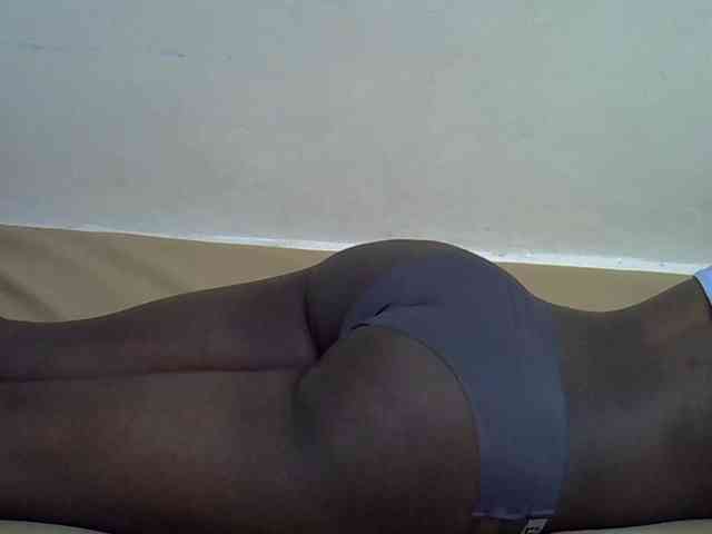 sexyass20 webcam