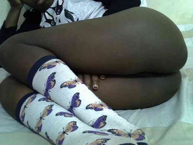 sexyass20 webcam