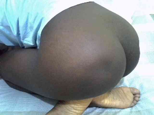 sexyass20 webcam
