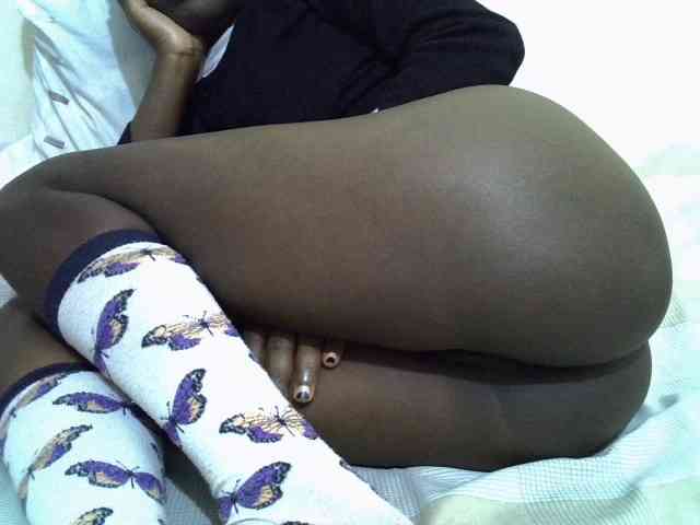 sexyass20 webcam
