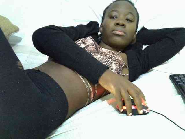 sexyass20 webcam