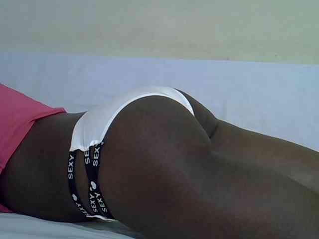 sexyass20 webcam