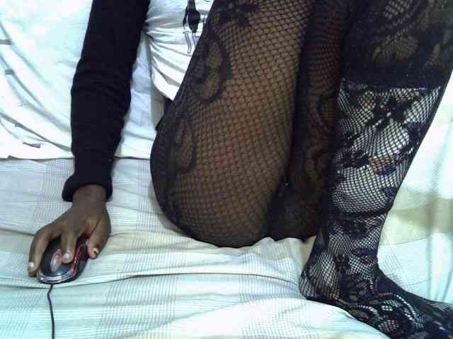 sexyass20 webcam