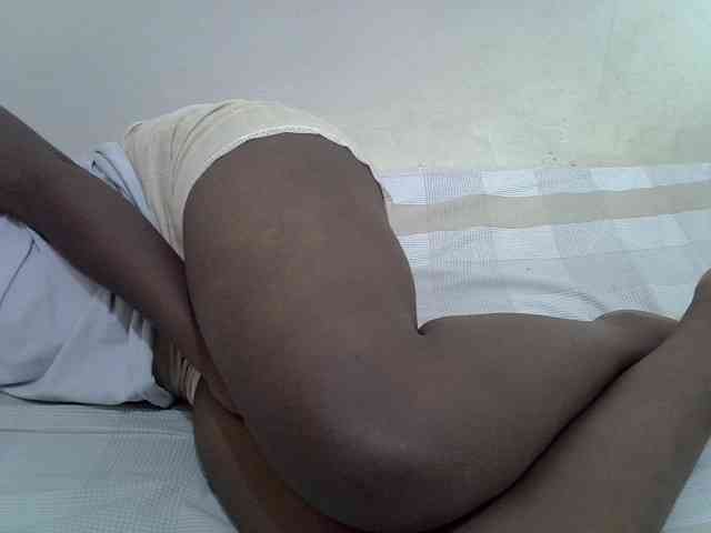 sexyass20 webcam