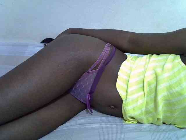 sexyass20 webcam
